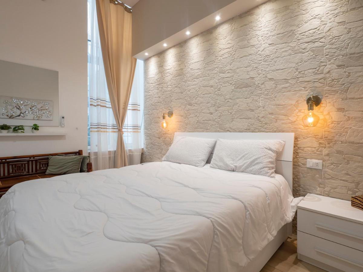 Ferienwohnung White Loft Near Duomo Orti 14 Mailand Exterior foto