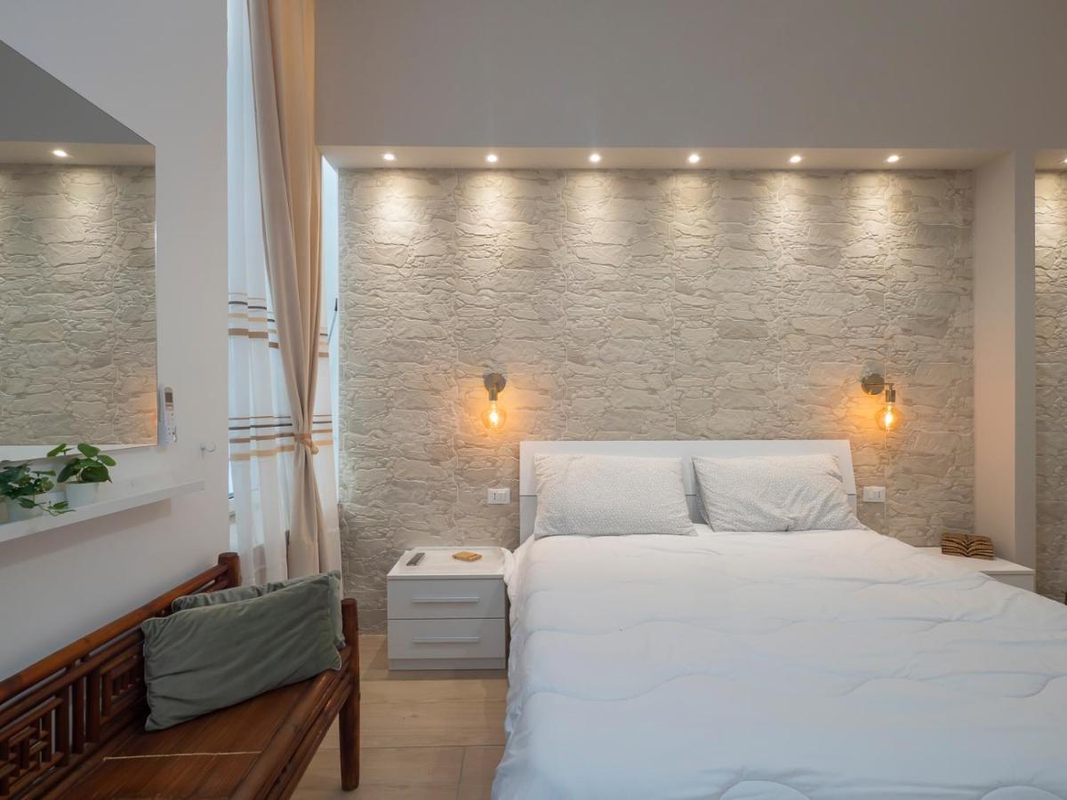 Ferienwohnung White Loft Near Duomo Orti 14 Mailand Exterior foto